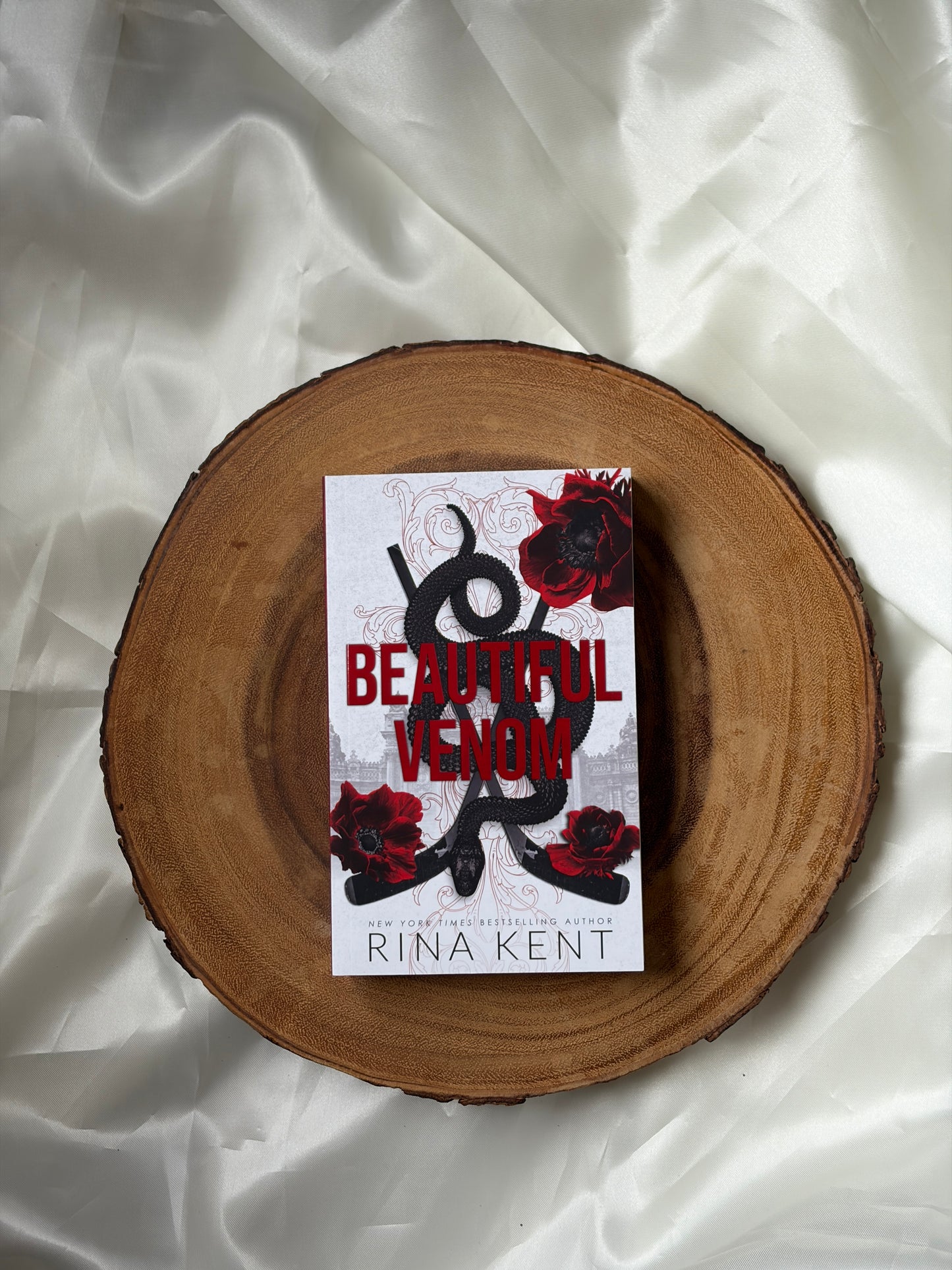 Beautiful Venom (Vipers #1)