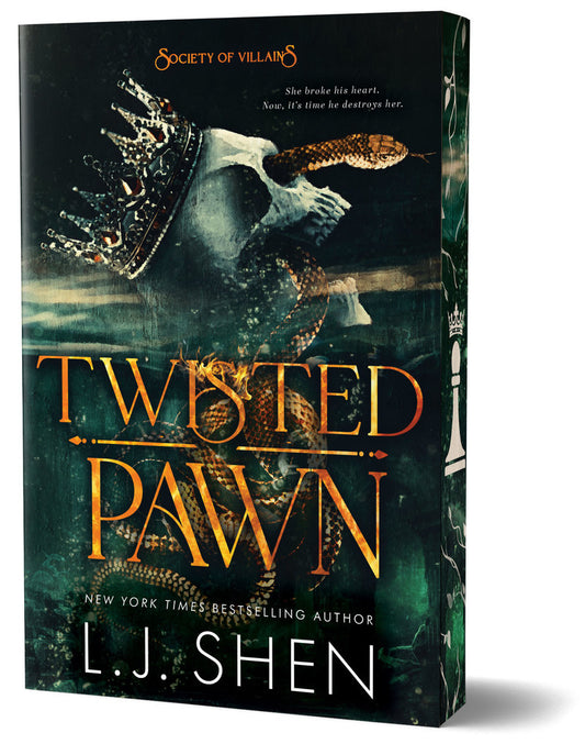 Twisted Pawn (Deluxe) (Society of Villains #2)