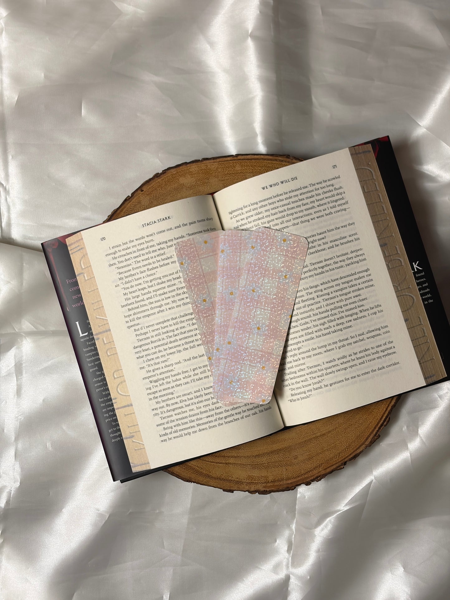 Spring Daisy Bookmark