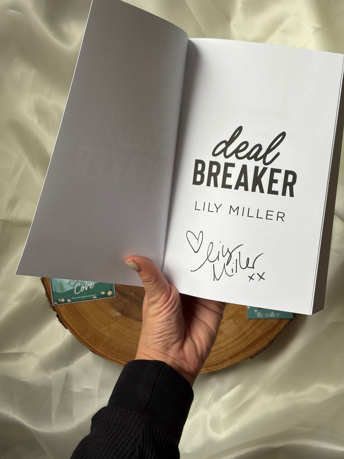 Deal Breaker (Deep Cove Millionaires Club #1)