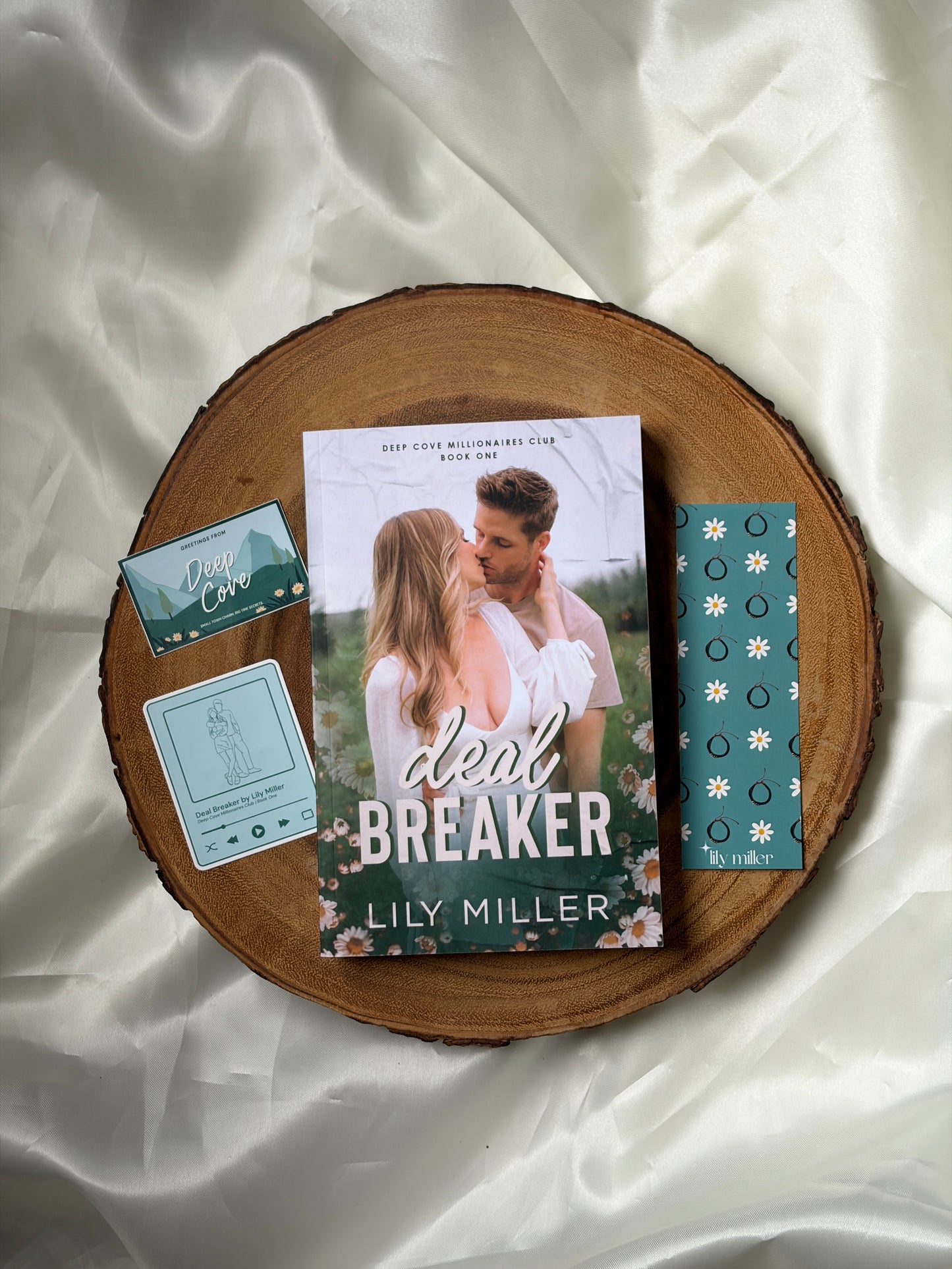 Deal Breaker (Deep Cove Millionaires Club #1)